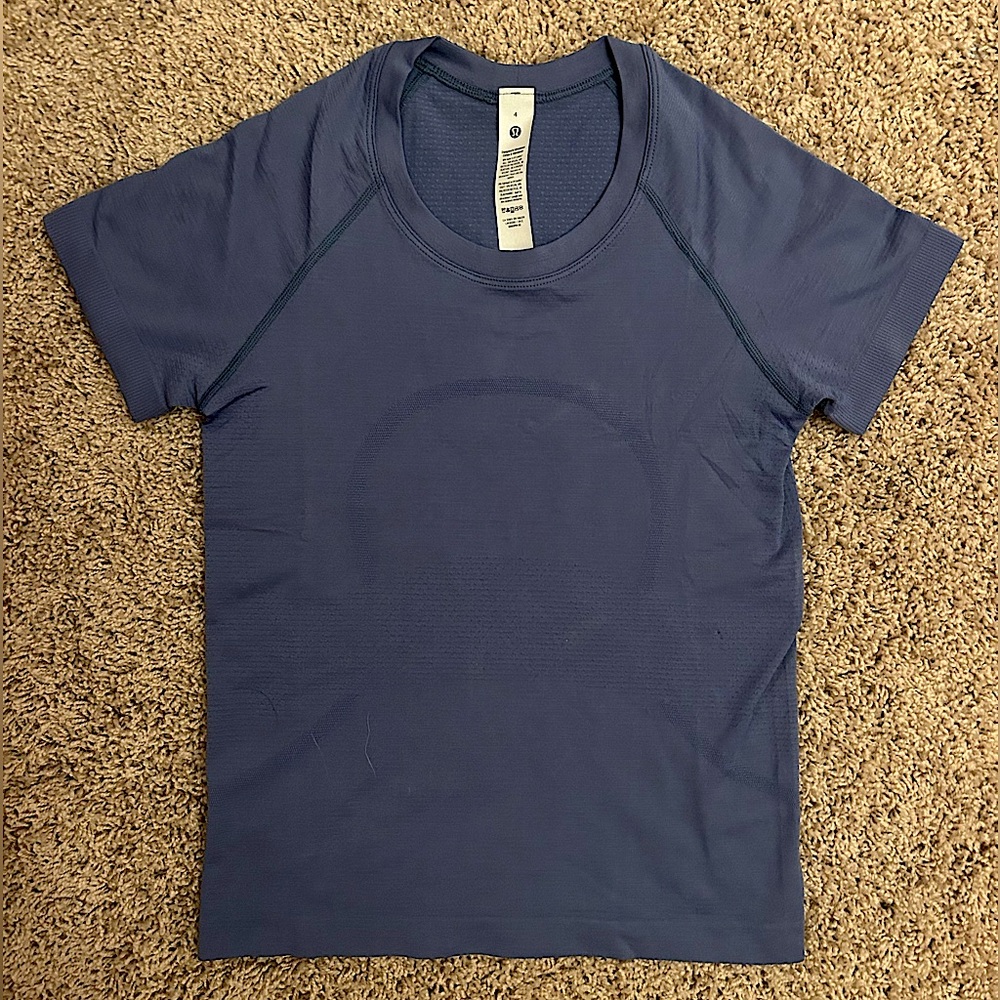 Lululemon Oasis Blue Swiftly Tech Short-Sleeve Shirt 2.0 *Waist Length Size 4